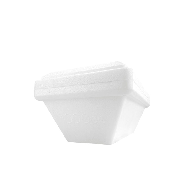 Front view of the closed thermal ice box white 1000cc